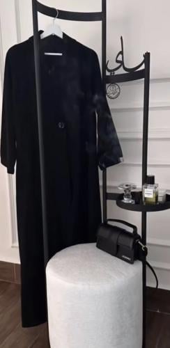 ستاند معلاق مع البوف | كتابة الاسم حسب الطلب