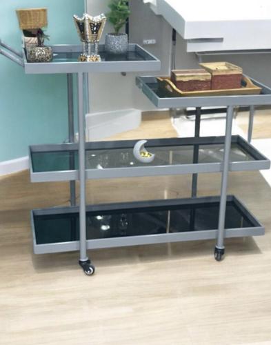 عربية تقديم 4 دور زجاج اسود جوانب حديد رصاصي