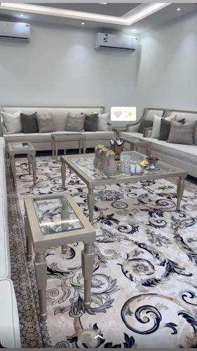 طقم طاولات 5 قطع