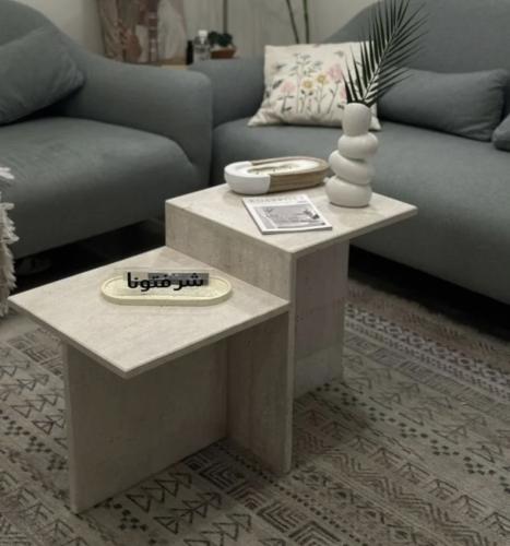 طاولة تقديم بديل رخام