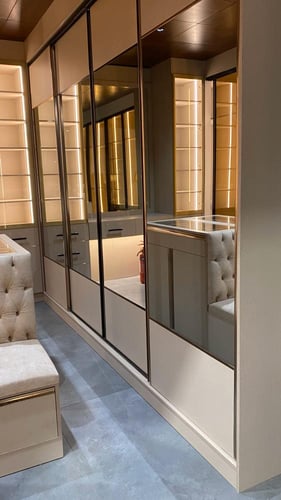 خزانة ملابس ابواب سحب