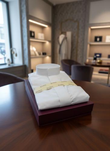 ثوب كشخة اطفال سحاب ساده -ساده كريمي