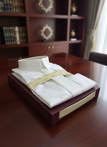 ثوب كشخة شبابي سحاب قلاب-ساده كريمي