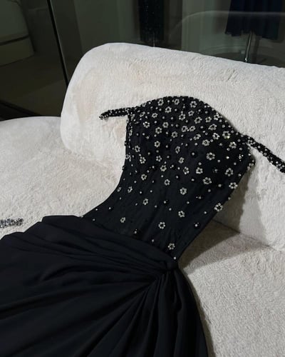 فستان جاذبية الماس