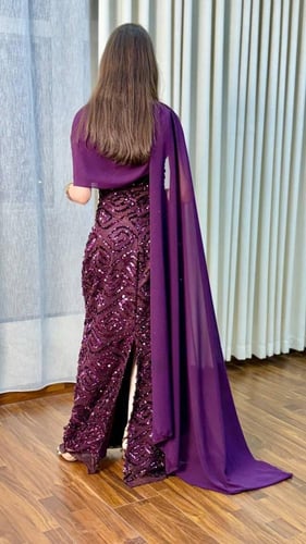 فستان ليلكي