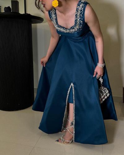 فستان أنيق مطرز