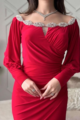 فستان احمر سهرة