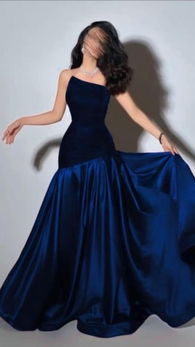 فستان عودي مخمل