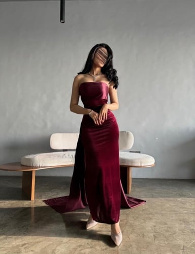 فستان مخمل عودي