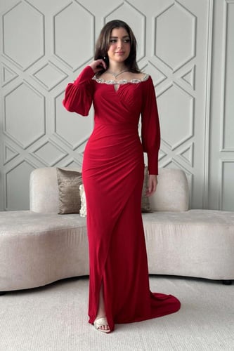 فستان احمر سهرة