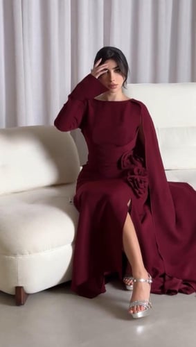 فستان عودي أنيق