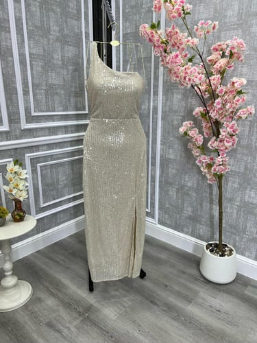 فستان استرتش لماع ناعم