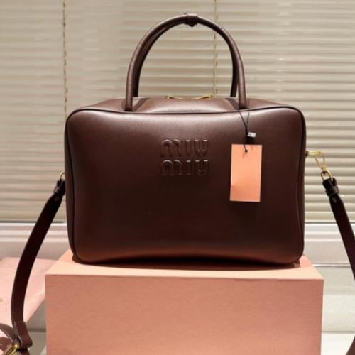 حقيبة - Miu Miu