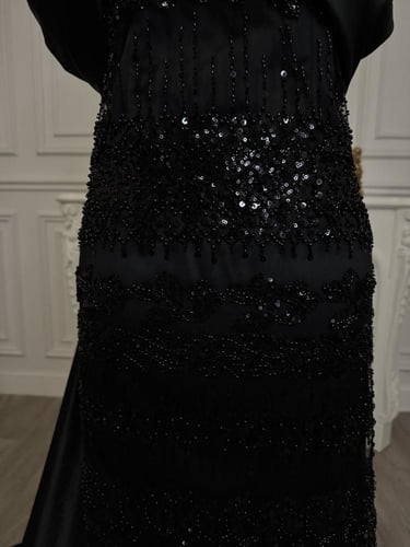 فستان روابي الاسود