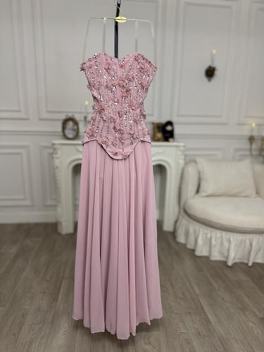 فستان ميمونه