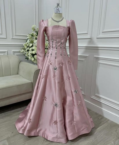 فستان اشواق