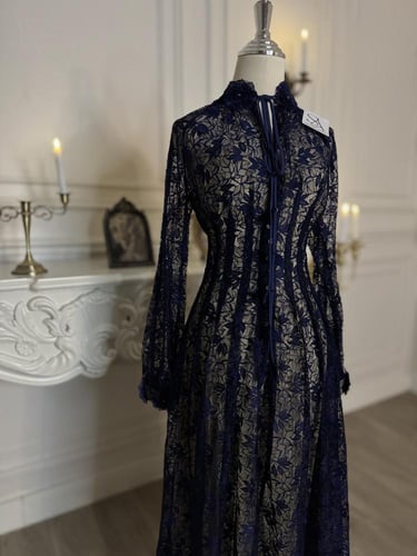 فستان عفراء الكحلي