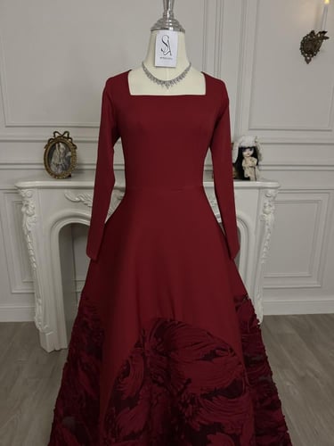 فستان غرام الاحمر