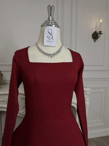 فستان غرام الاحمر