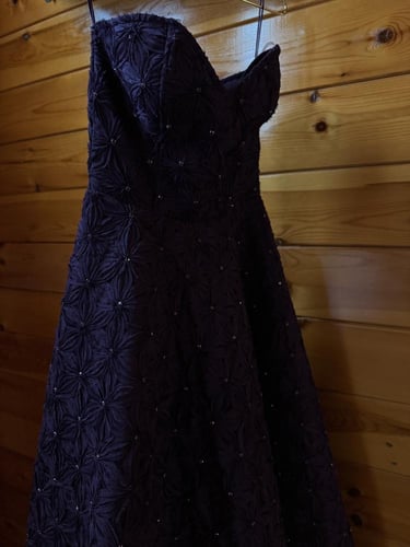 فستان ايناس