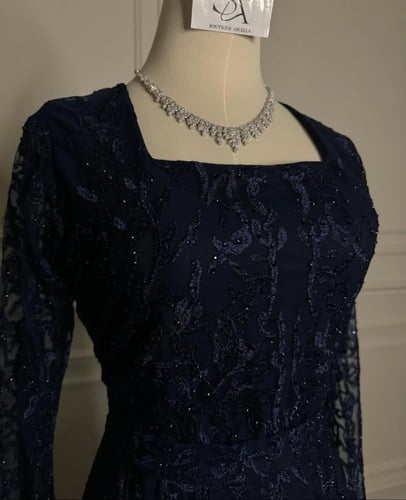 فستان هايدي