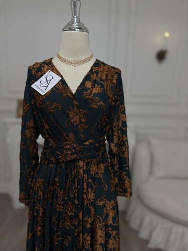 فستان رينام