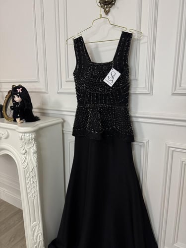 فستان ايفانا