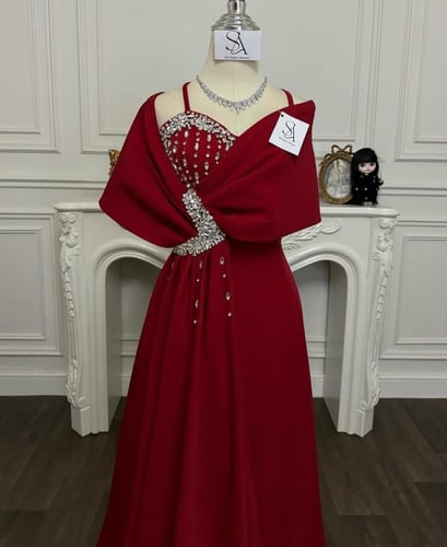 فستان سراب الاحمر