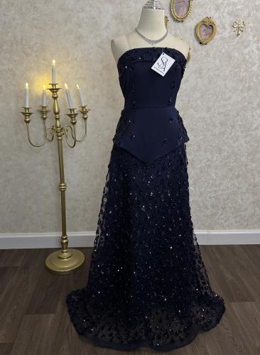 فستان فريال الكحلي