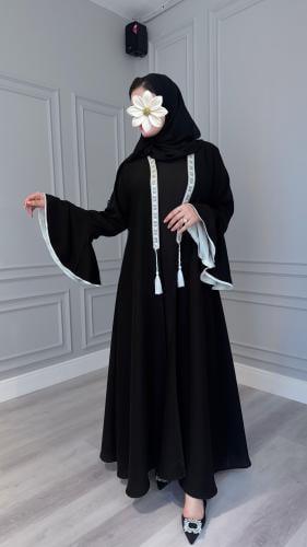 Nasma Off White Abaya