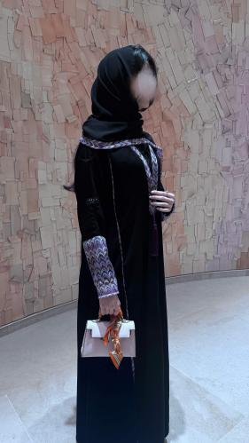 Lavender abaya, royal fabric, half wide, with purple striped details