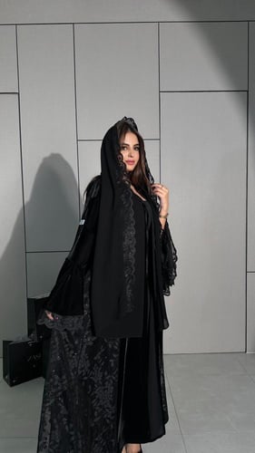 عباية ملك F75