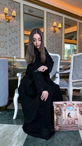 Nour ceramic abaya, full flared, with embroidery and crystals