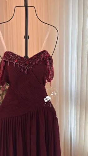 فستان سهرة عودي طويل