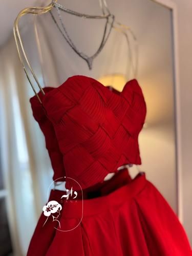 Elegant evening set red