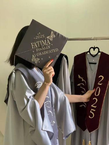 عباية تخرج 2025