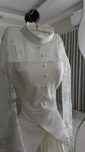 فستان سهرة أبيض