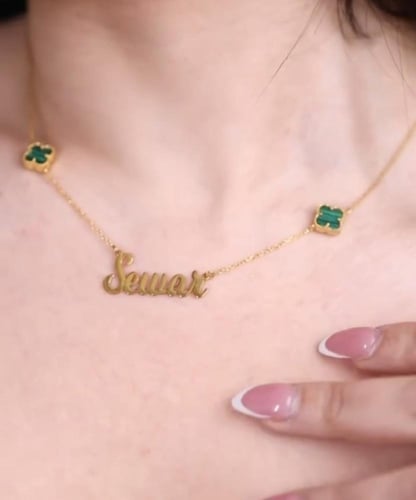 سلسال فان كليف مع الاسم