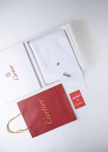 شماغ كارتير احمر - ابيض