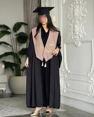 عباية تخرج 2025