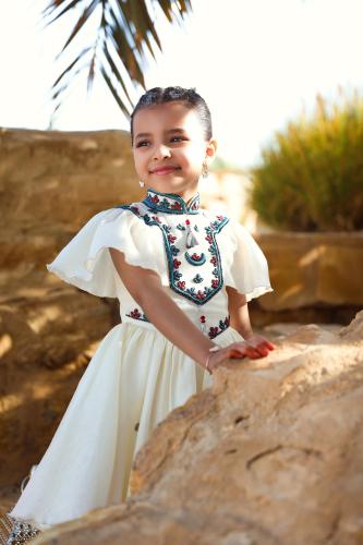 فستان نور الهلال