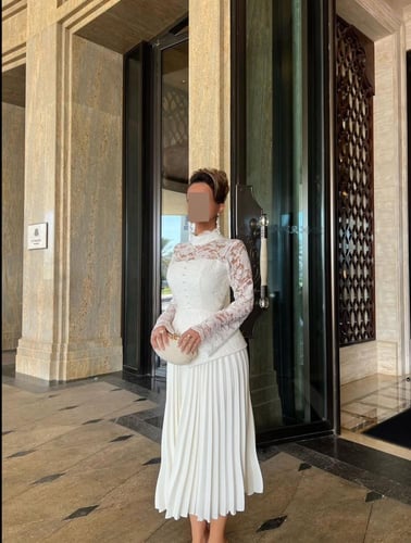 فستان سهرة أبيض