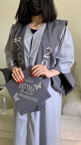 عباية تخرج 2025
