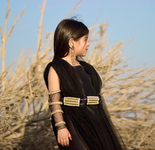 فستان العقال المقصب