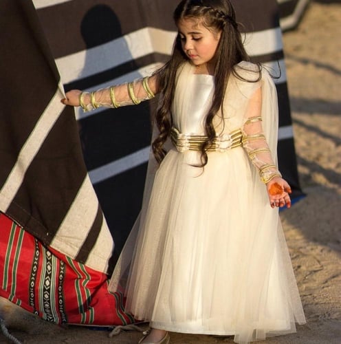 فستان العقال المقصب