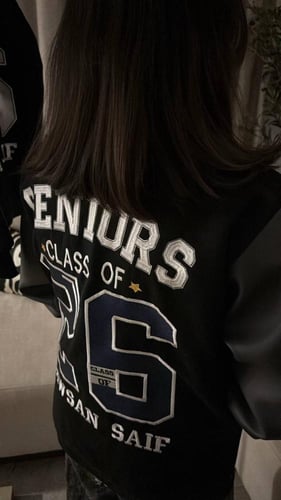 جاكيت سنيور أسود رمادي