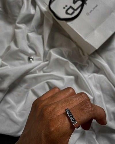 خاتم رجالي حجر ماربل طبيعي تصميم حسب الطلب