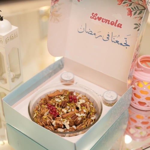 تمر محشي جرانولا التوصيل لجده فقط