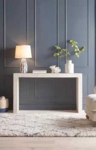 Natural pine wood console entrance