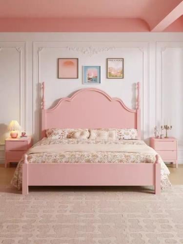 Elegant wooden bed – Model 03